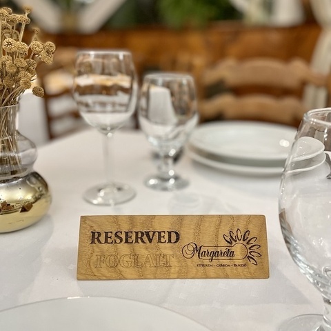 Asztalfoglalás Asztalfoglalás